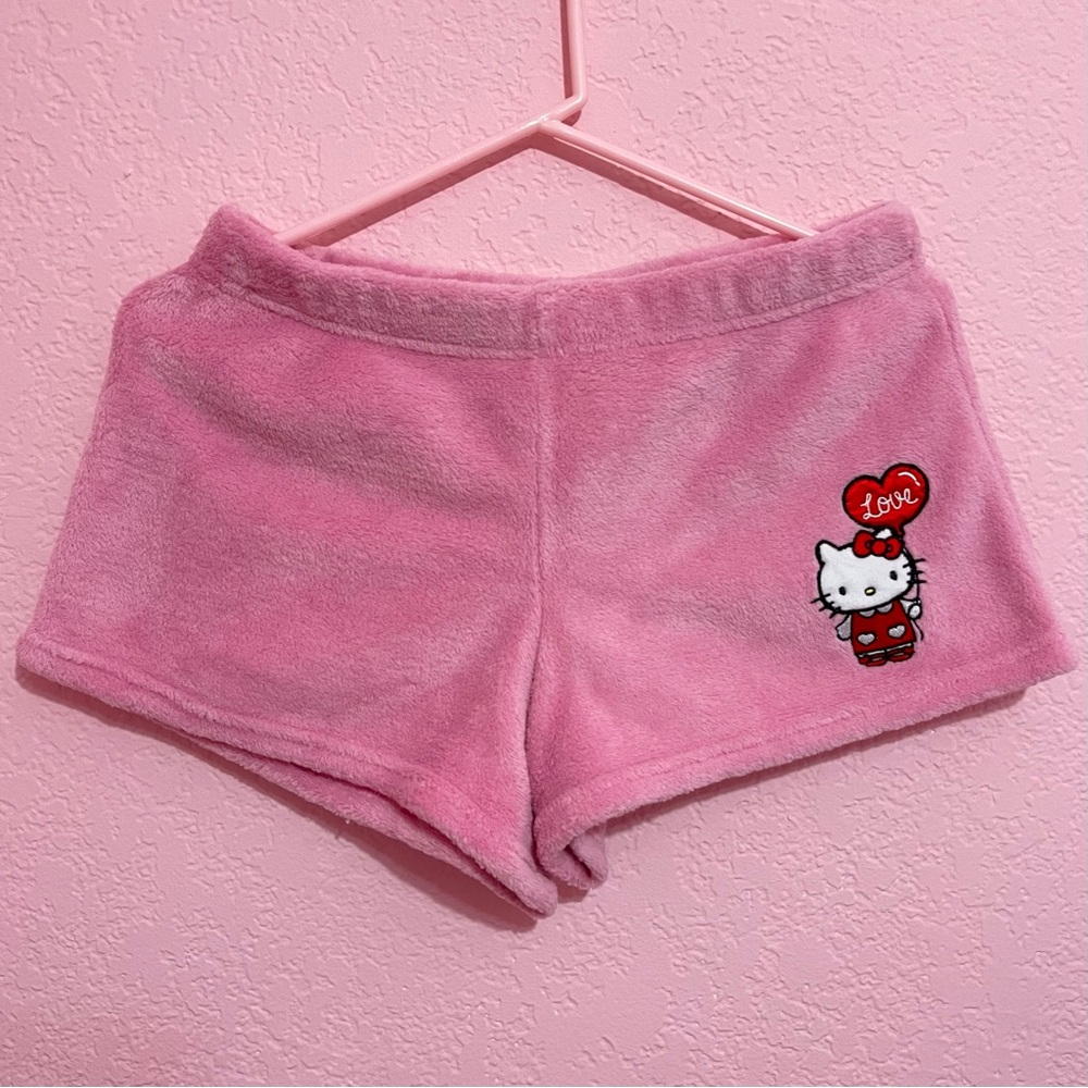 hello kitty pink pajama shorts